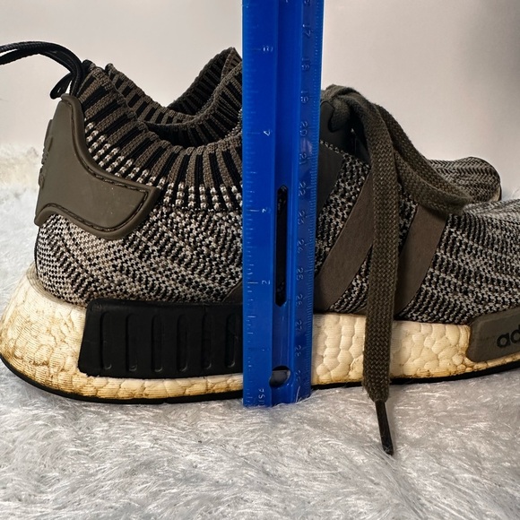 Adidas Green and Black Sneakers with Knit Upper 🖤🌴 - Picture 6 of 10